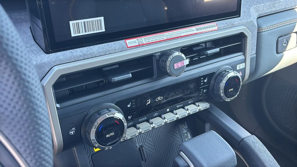 New 2026 Toyota Tacoma 4x4 Double Cab Hybrid w/ Tow Tech Package image 21