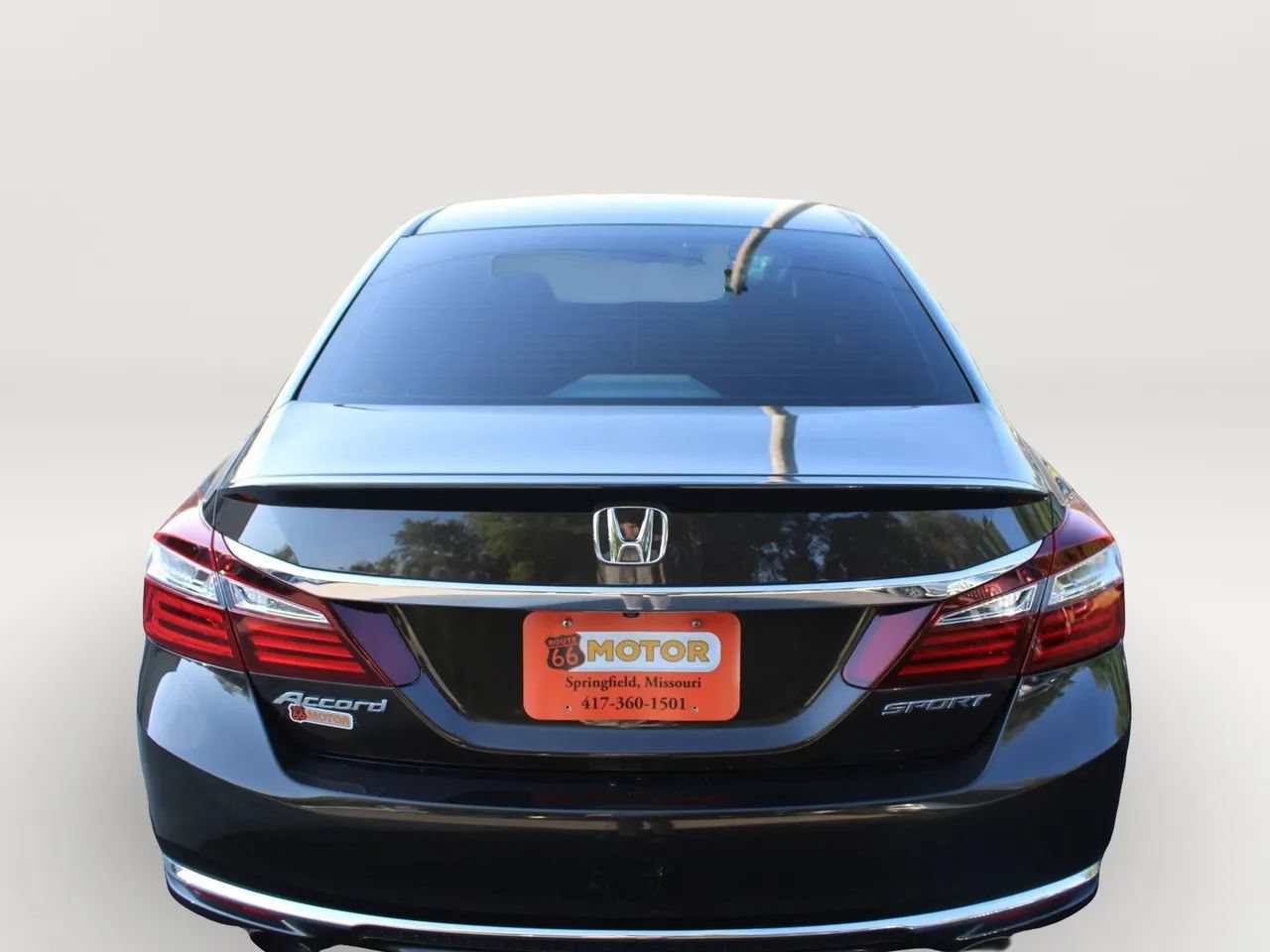 Used 2016 Honda Accord Sport image 7