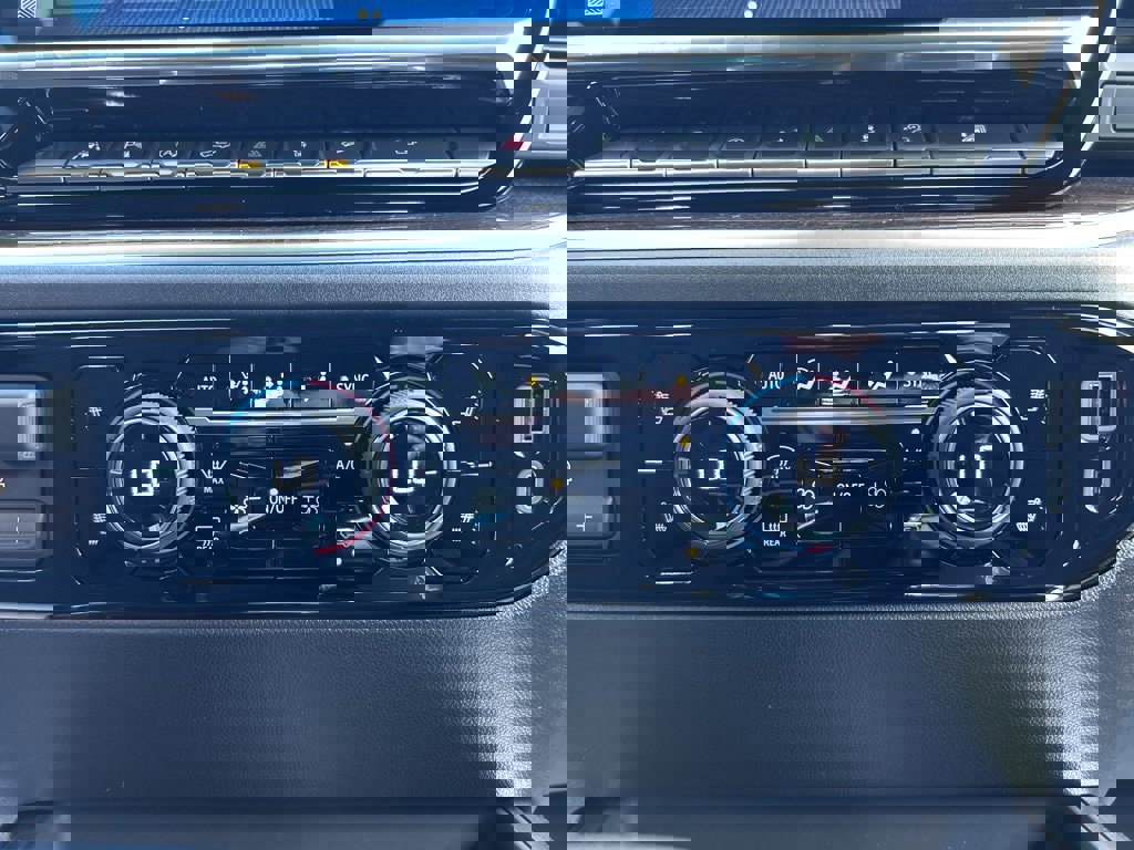 New 2026 Chevrolet Silverado 1500 RST image 17