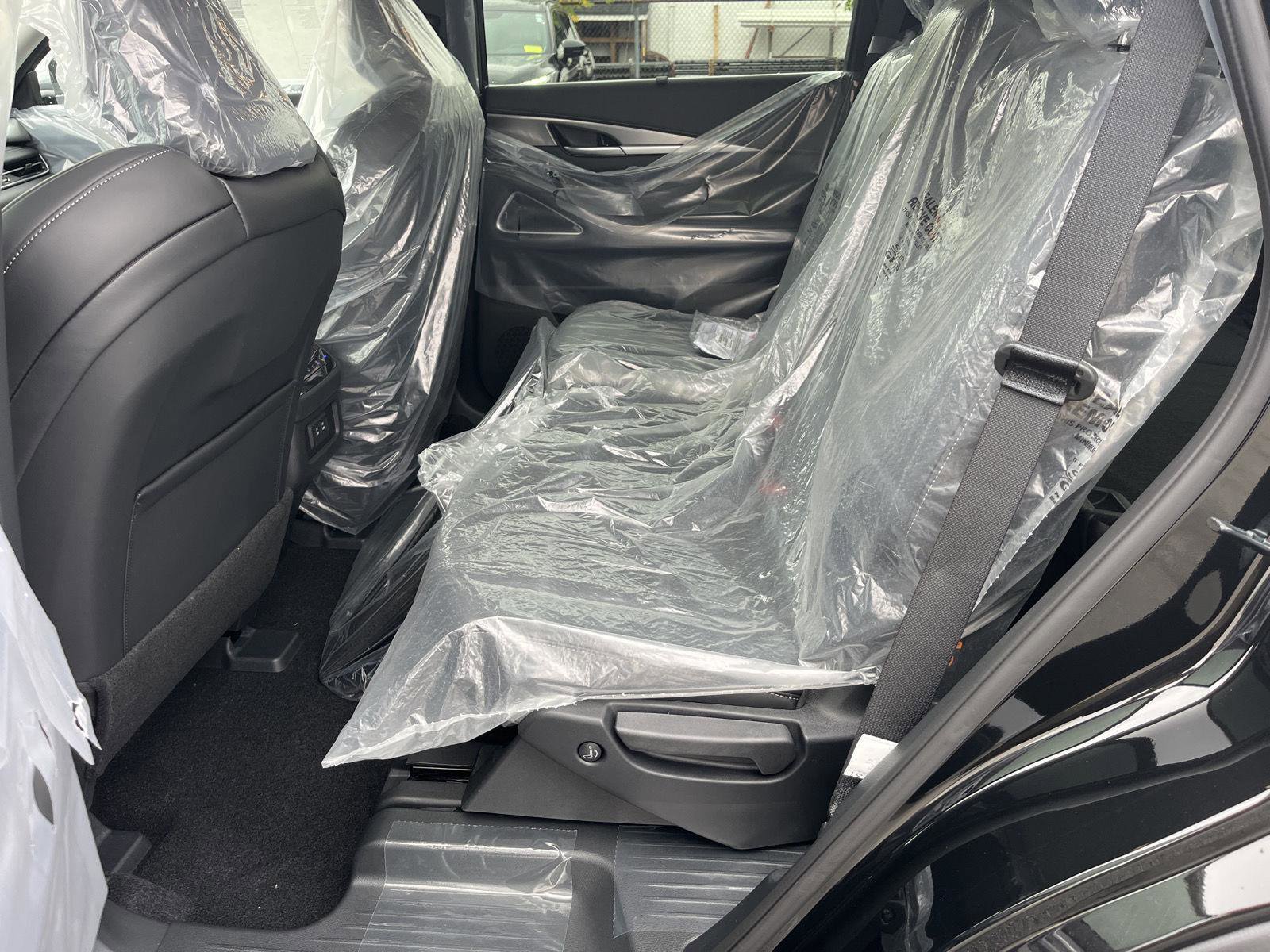 New 2026 INFINITI QX60 Luxe w/ Cargo Package image 12