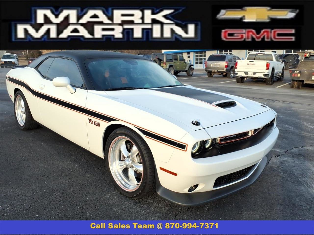 Used 2020 Dodge Challenger R/T image 1