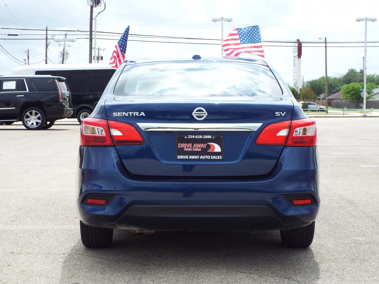 Used 2019 Nissan Sentra SV FWD image 7