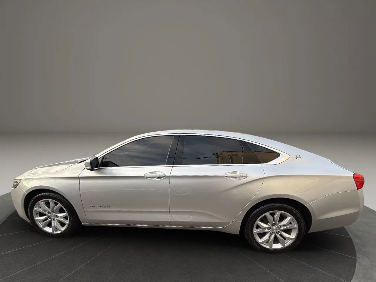 Used 2019 Chevrolet Impala LT image 8