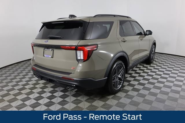 New 2026 Ford Explorer ST w/ Sun And Sound Package image 3