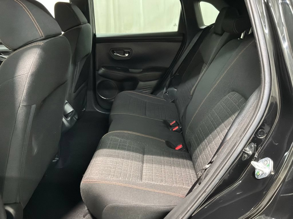 Used 2025 Honda HR-V Sport image 20