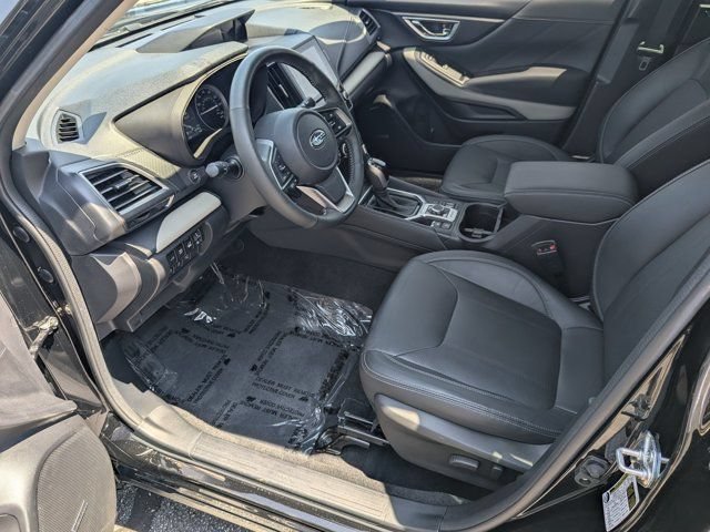Used 2023 Subaru Forester Limited AWD/4WD image 9