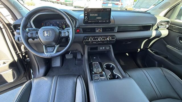 Used 2023 Honda Pilot Elite image 19