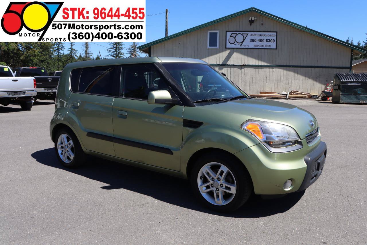 Used 2010 Kia Soul + w/ Audio Pkg FWD image 12