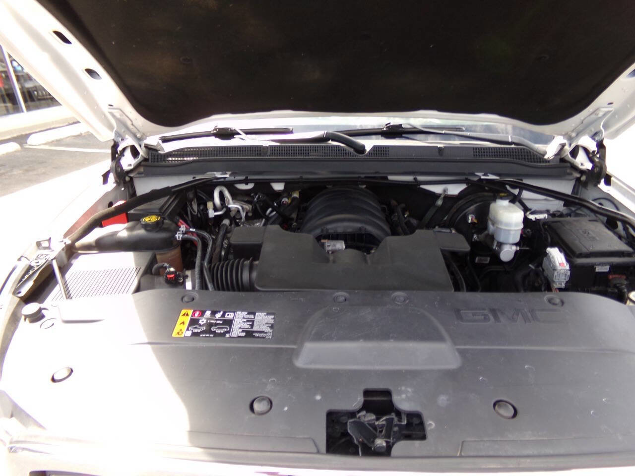 Used 2018 GMC Yukon XL SLT w/ Open Road Package image 30