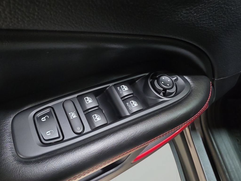Used 2020 Jeep Compass Trailhawk w/ Leather Interior Group AWD/4WD image 11