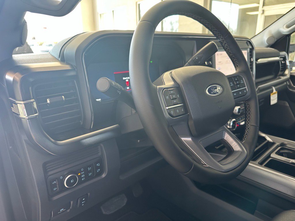 New 2026 Ford F250 Lariat w/ FX4 Off-Road Package image 23
