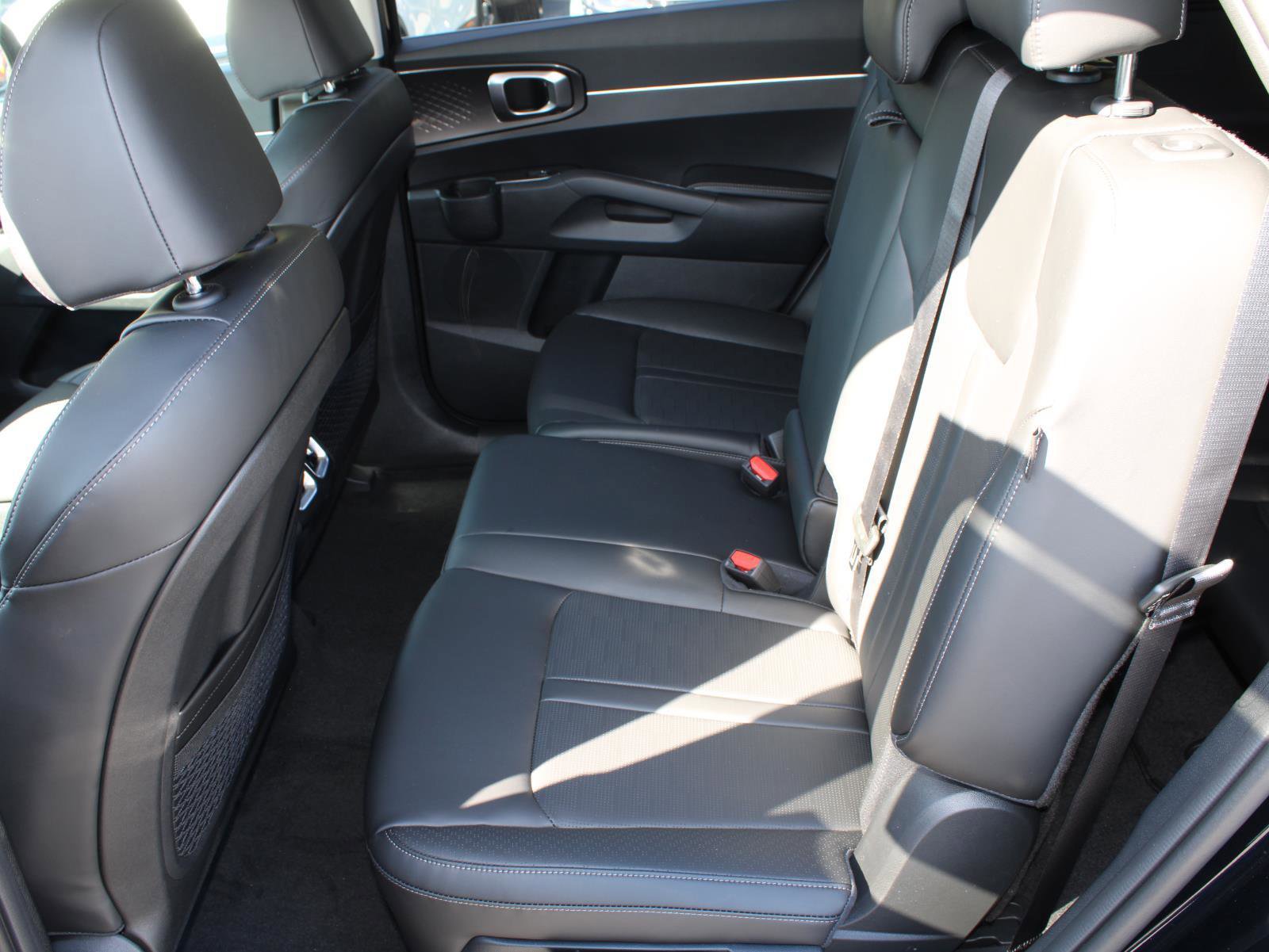 New 2026 Kia Sorento EX image 16