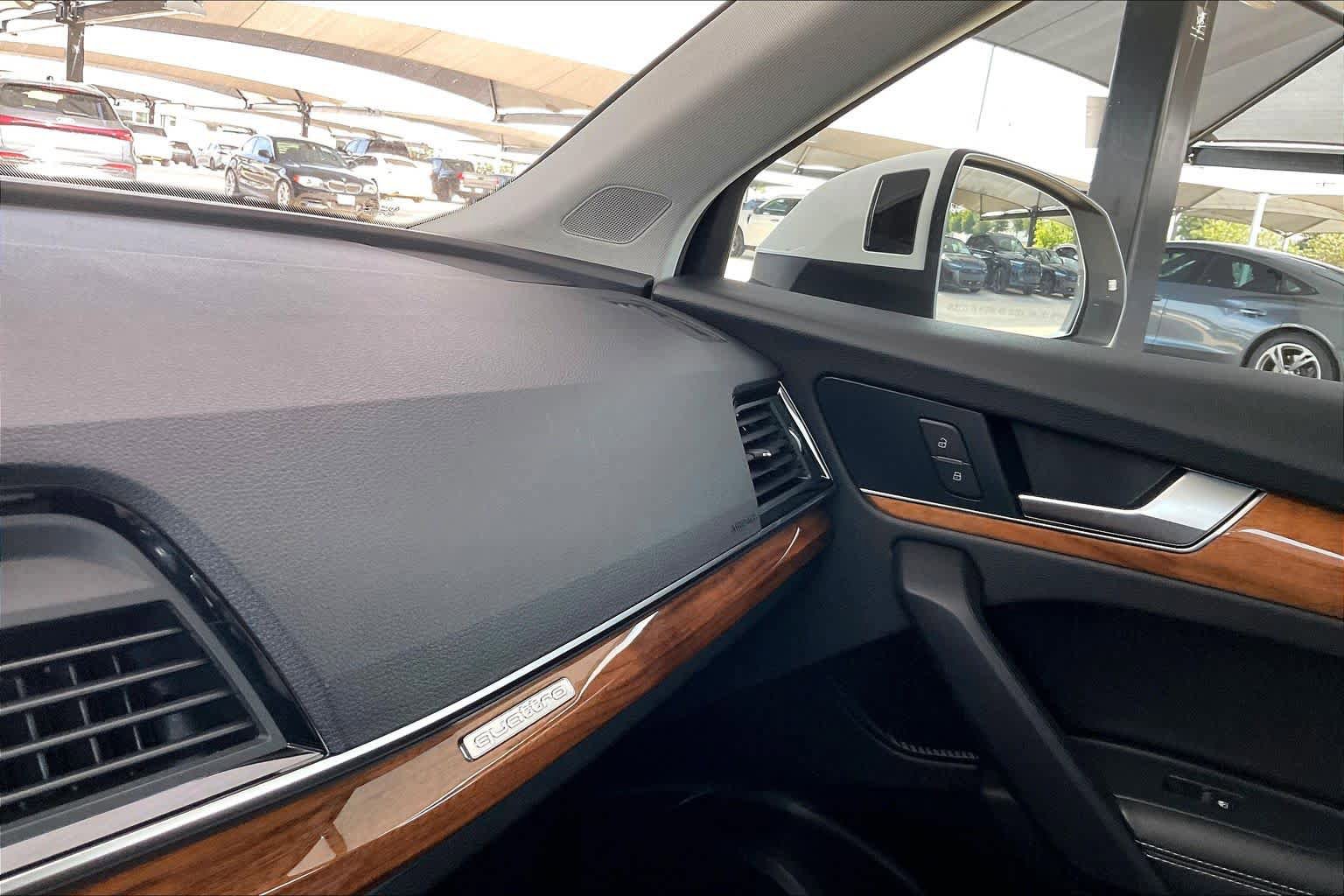 Used 2023 Audi Q5 2.0T Premium Plus AWD/4WD image 32