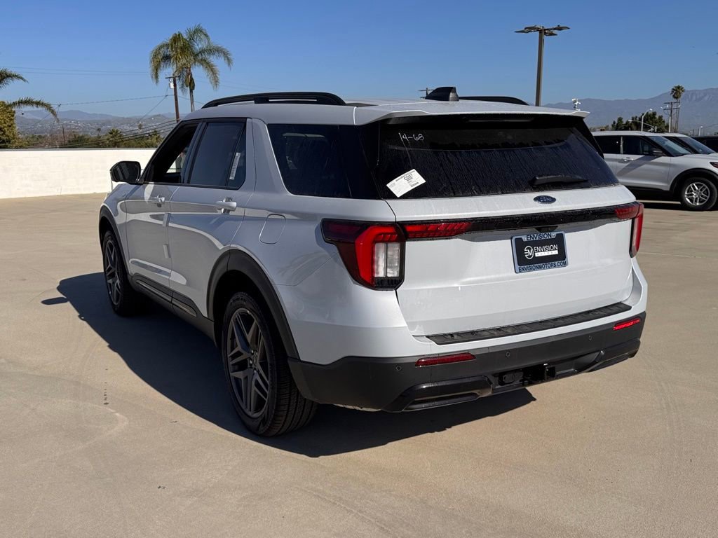 New 2026 Ford Explorer ST-Line w/ ST-Line Street Pack image 10