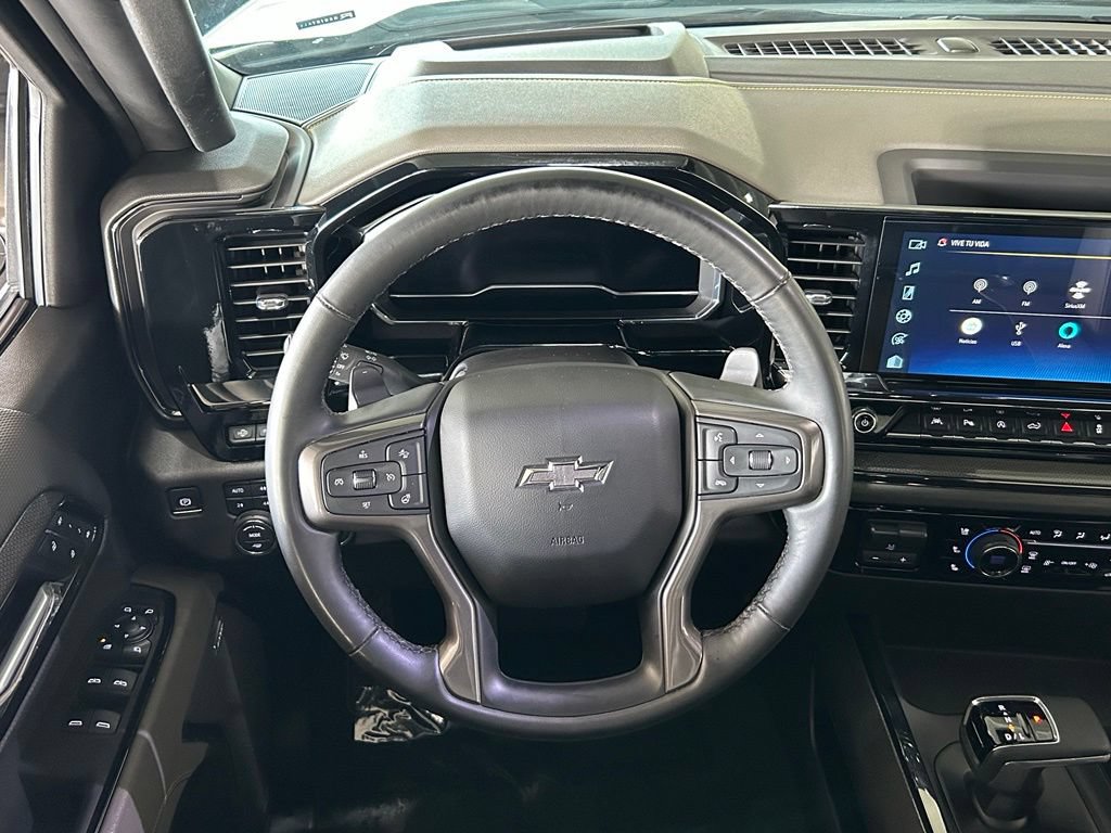 Used 2025 Chevrolet Silverado 1500 ZR2 w/ Technology Package AWD/4WD image 9