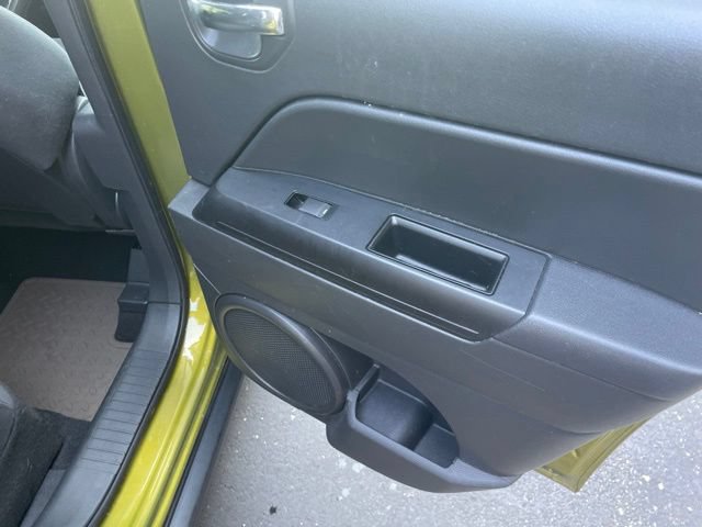 Used 2012 Jeep Patriot Latitude w/ Sun/Sound Group FWD image 45