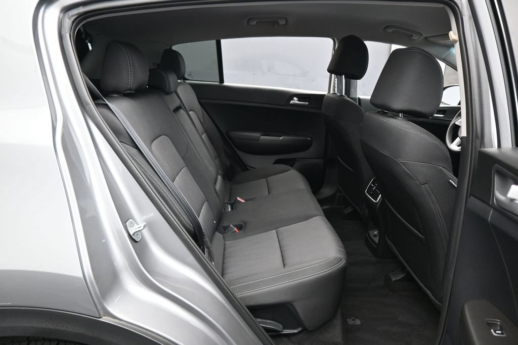 Used 2022 Kia Sportage LX FWD image 32