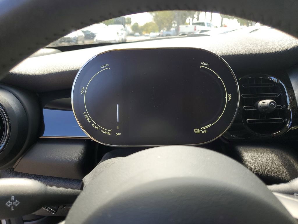 Used 2023 MINI Cooper SE image 26