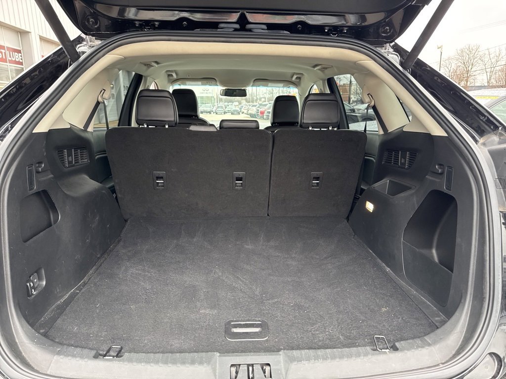 Used 2023 Ford Edge SEL w/ Convenience Package image 12