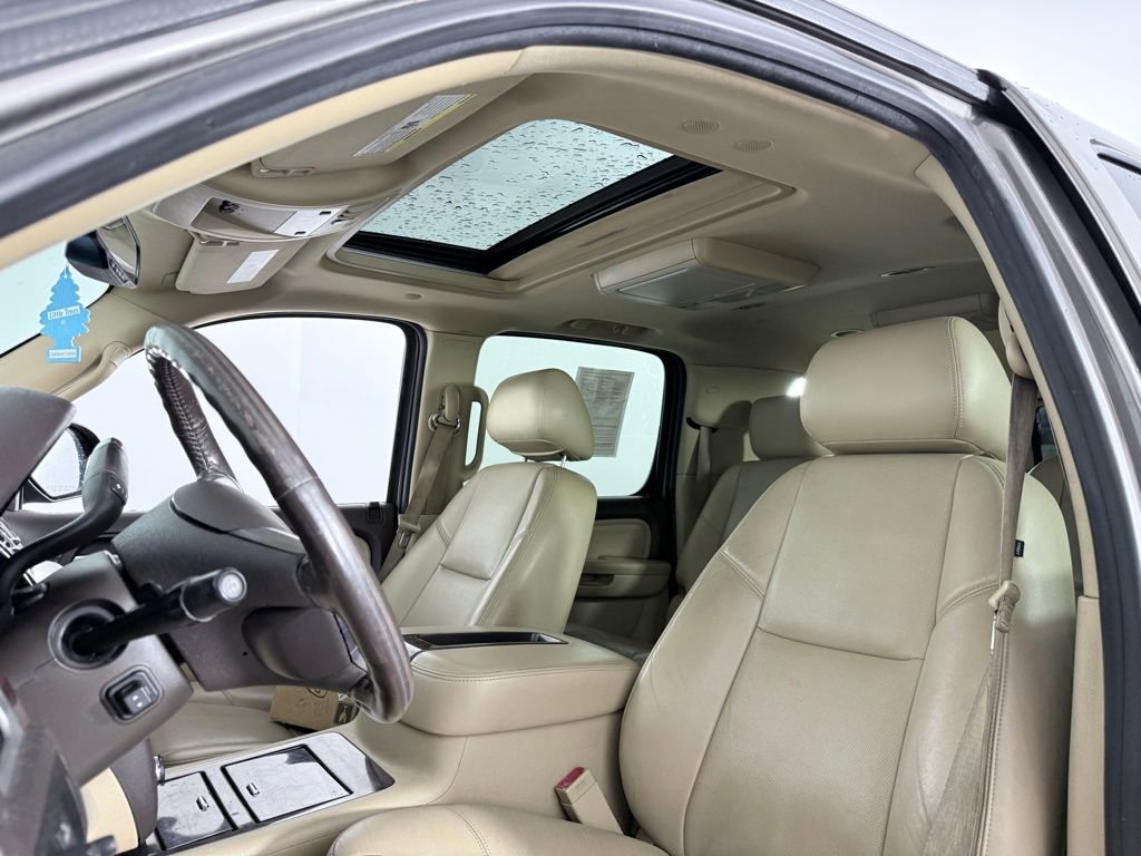 Used 2013 GMC Yukon XL Denali image 13