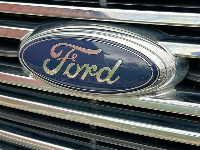 Used 2018 Ford Transit 350 138 w/ Interior Upgrade Package RWD image 20