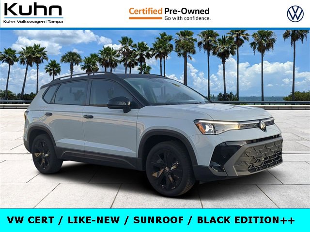 Certified 2025 Volkswagen Taos SE image 1