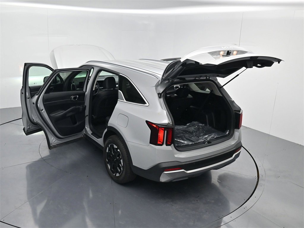 New 2025 Kia Sorento S image 50