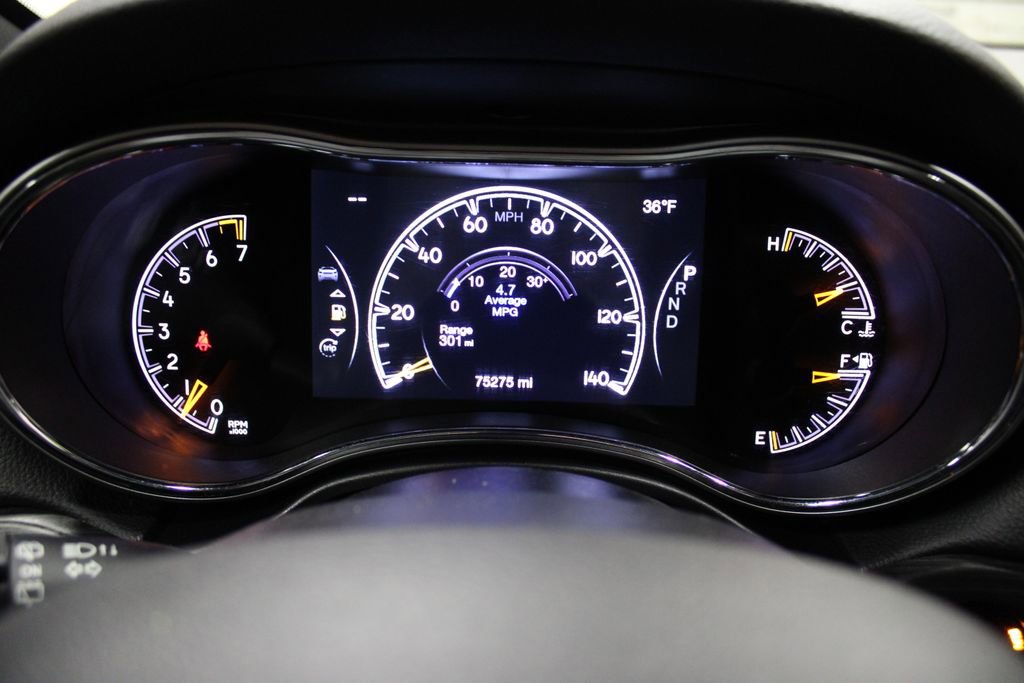 Used 2019 Jeep Grand Cherokee Laredo image 10