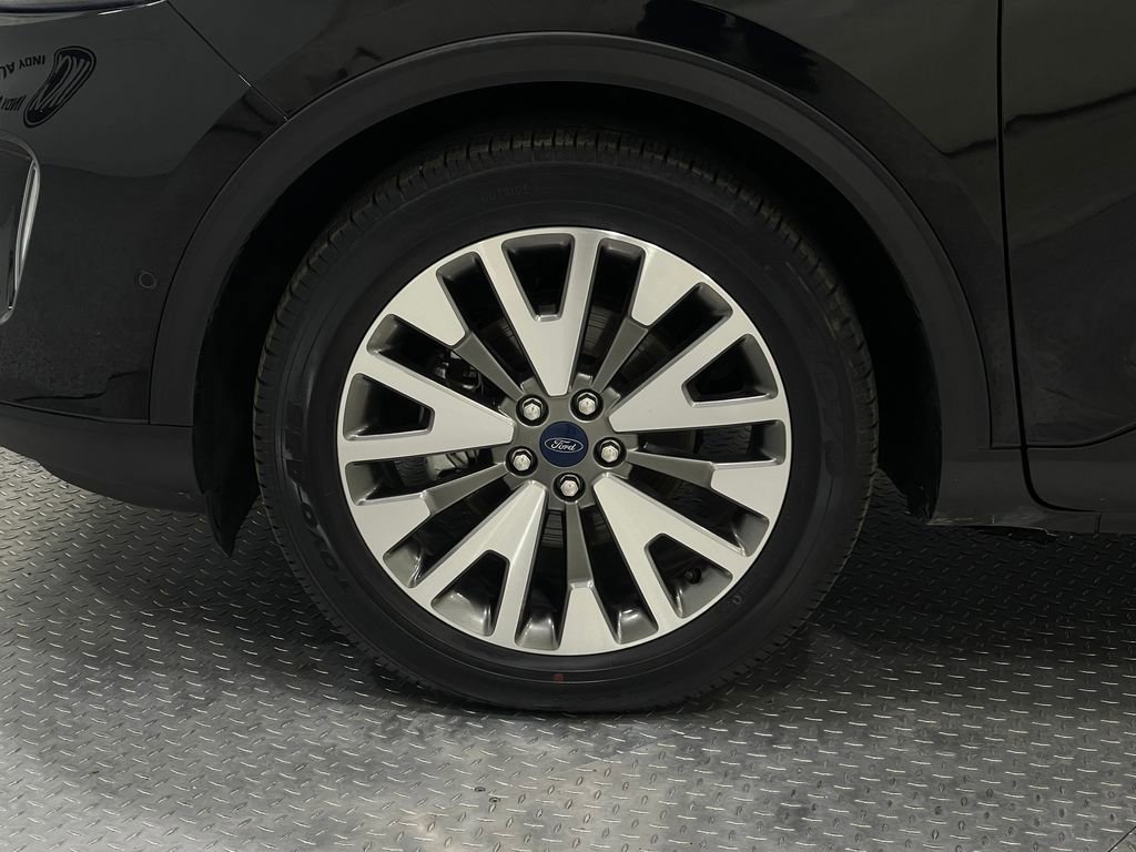 Used 2020 Ford Escape Titanium w/ Titanium Premium Package 2.0 image 36