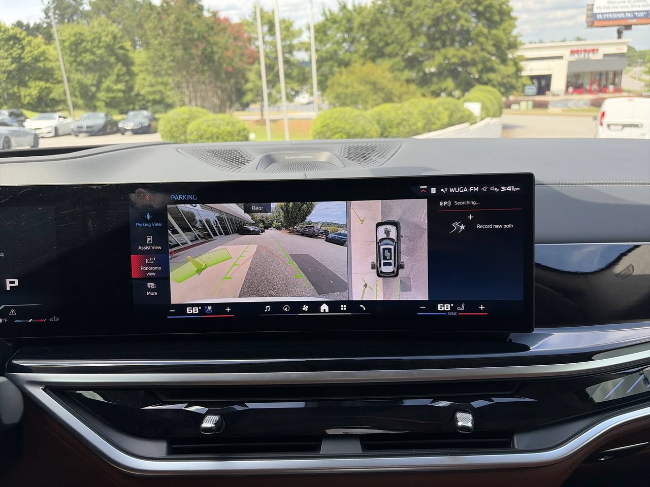 Certified 2025 BMW X7 M60i AWD/4WD image 25
