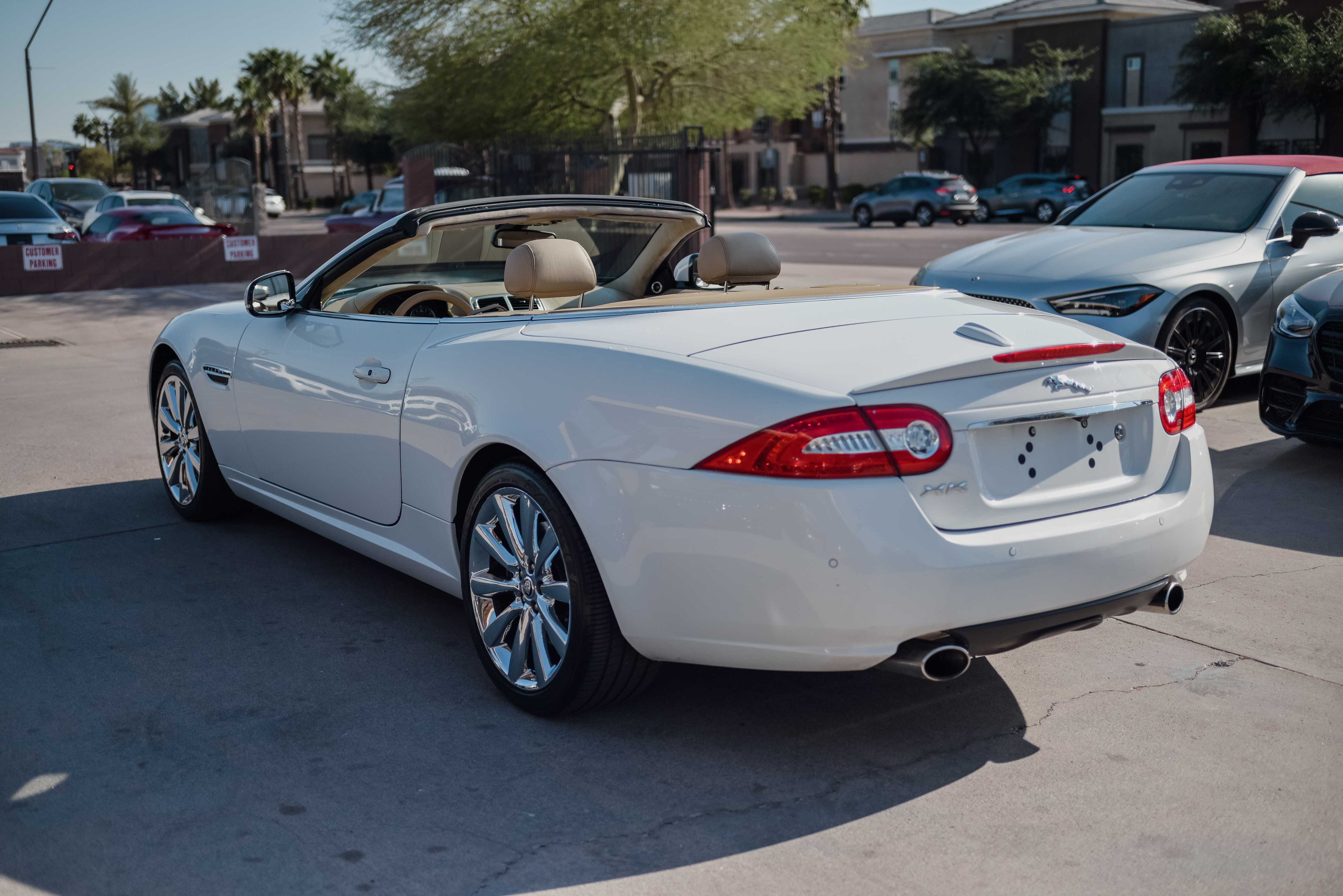Used 2012 Jaguar XK Convertible RWD image 4