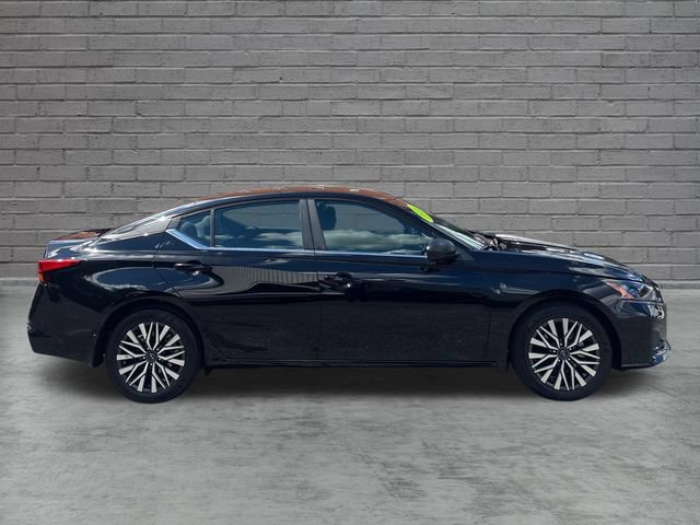 Used 2026 Nissan Altima 2.5 SV FWD image 8
