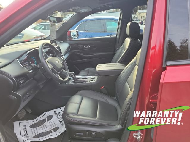 Used 2023 Chevrolet Traverse RS image 14