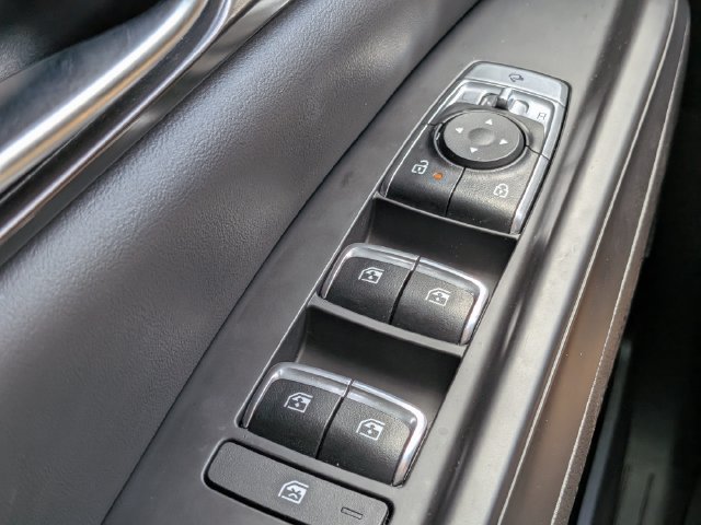 Certified 2026 Kia Carnival SX Prestige FWD image 24