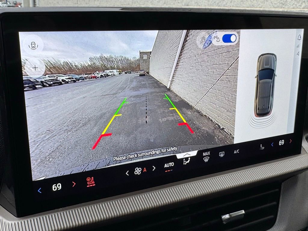 New 2026 Ford Explorer Active w/ Active Comfort Package image 34