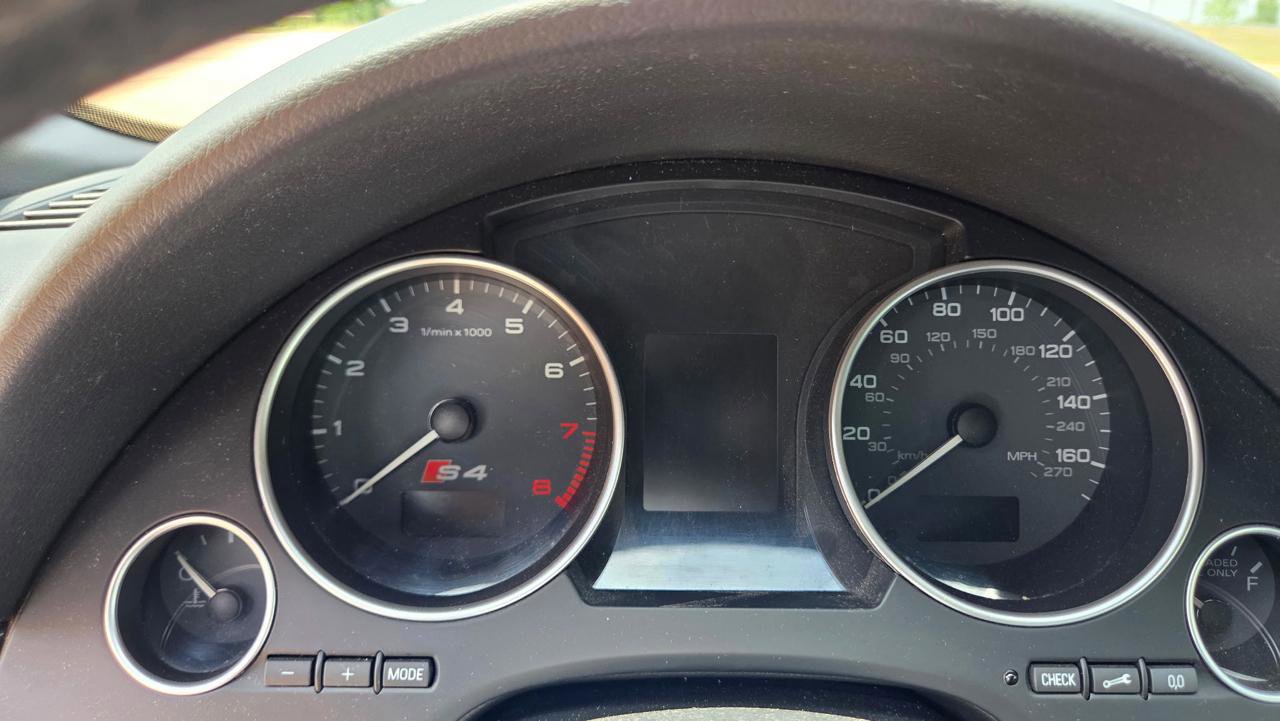 Used 2004 Audi S4 Cabriolet AWD/4WD image 17
