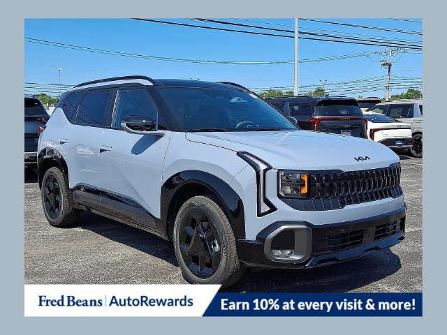 New 2027 Kia Seltos X-Line S w/ X-Line S Premium Package AWD/4WD image 1