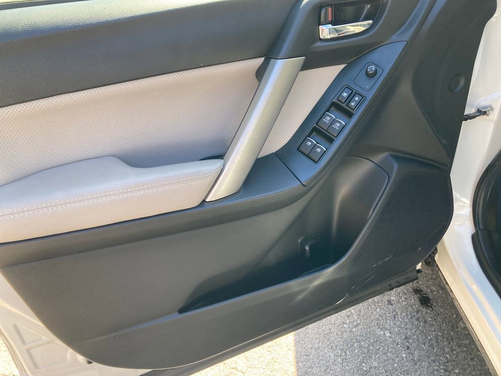 Used 2018 Subaru Forester 2.5i Limited AWD/4WD image 15
