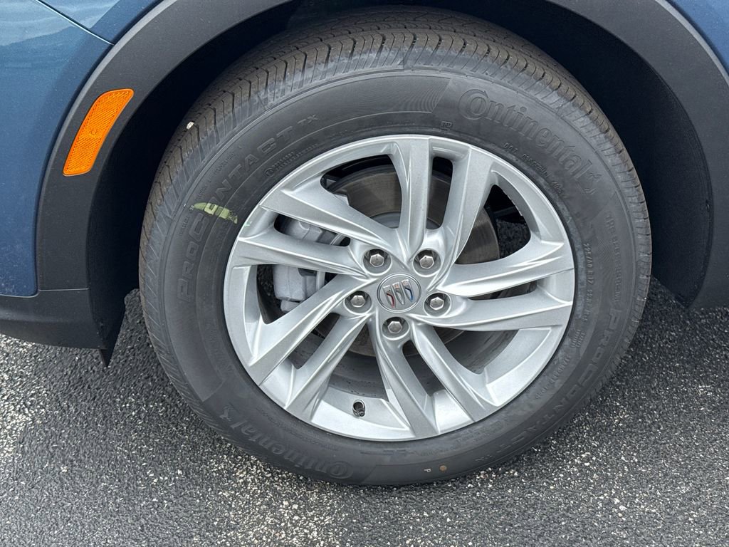 New 2026 Buick Envista Preferred FWD image 12