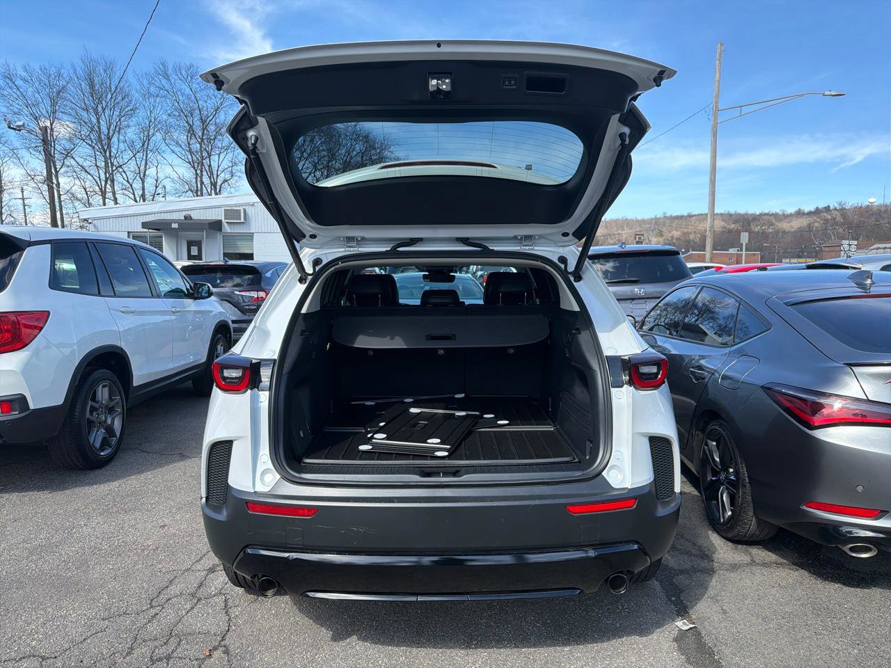 Used 2025 MAZDA CX-50 AWD 2.5 Hybrid w/ Weather Package image 10