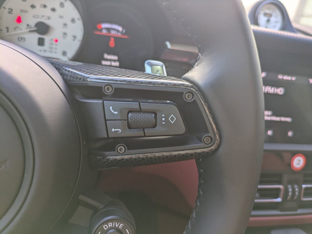 Used 2025 Porsche Macan GTS AWD/4WD image 26