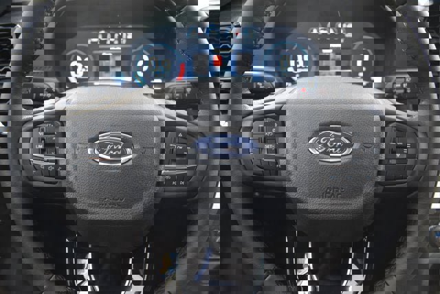 New 2025 Ford Ranger Lariat w/ Black Appearance Package image 7