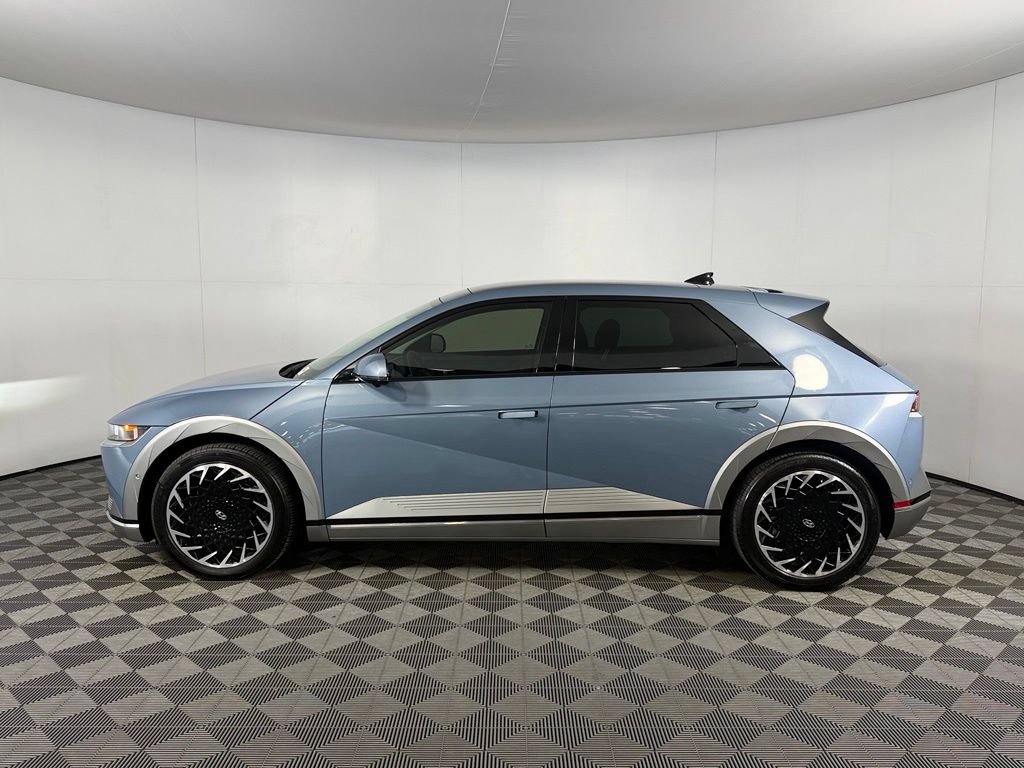 Used 2024 Hyundai Ioniq 5 Limited AWD/4WD image 5