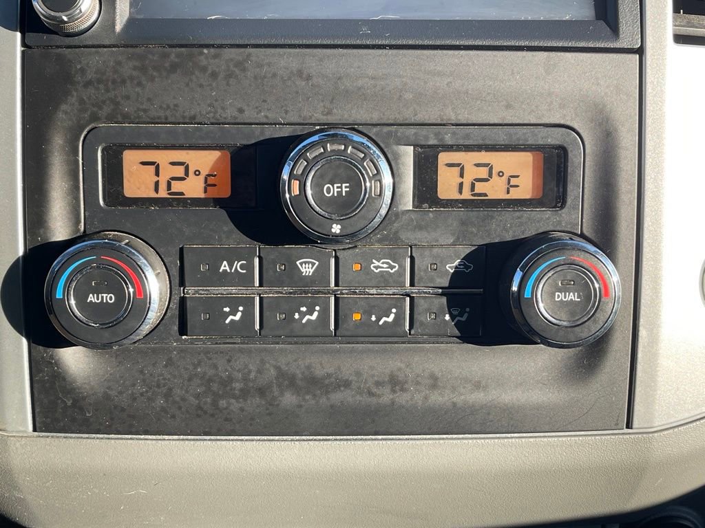 Used 2020 Nissan Frontier SV w/ Midnight Edition Floor Mats image 14