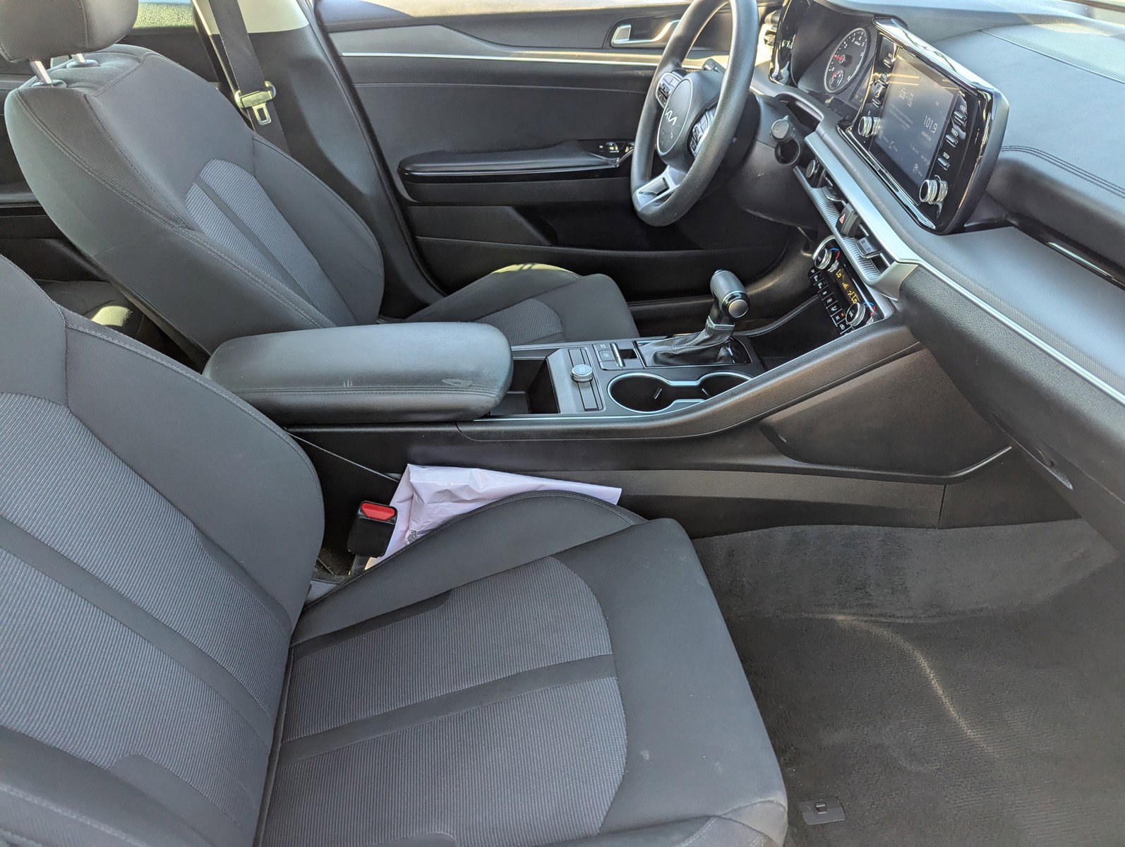 Used 2022 Kia K5 LXS image 12