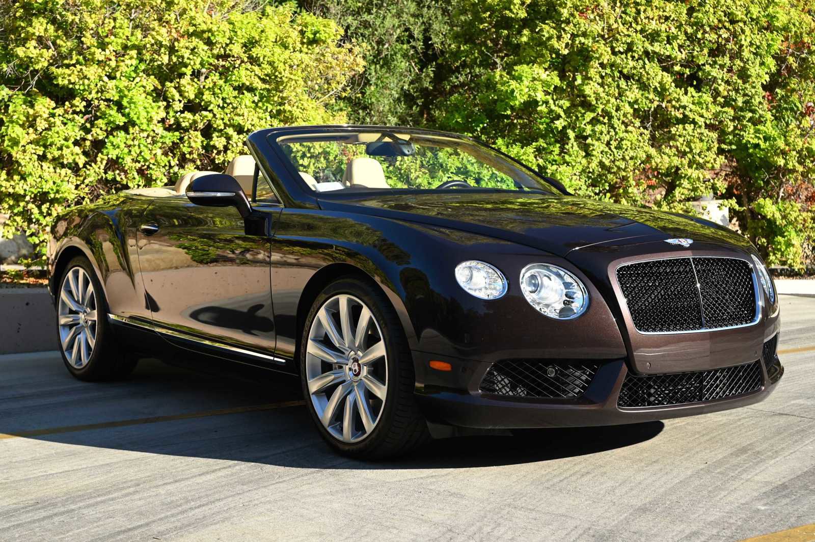 Used 2013 Bentley Continental GT image 2