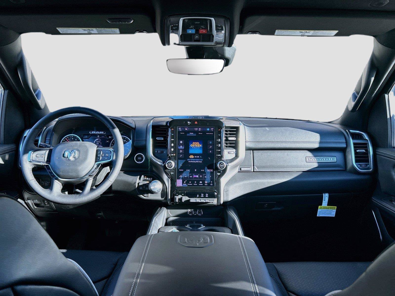 New 2026 RAM 1500 Laramie AWD/4WD image 16