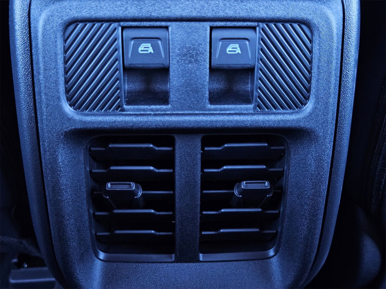 New 2025 Ford Bronco Outer Banks w/ Sasquatch Package image 22