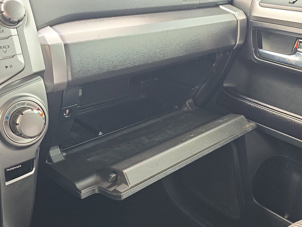 Used 2016 Toyota 4Runner SR5 image 29