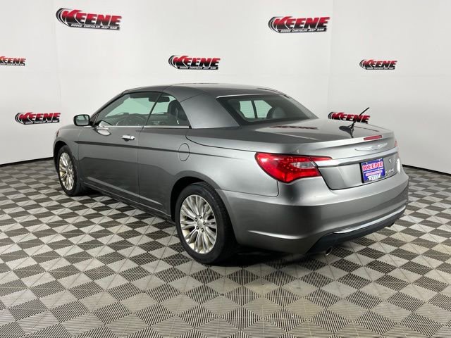 Used 2013 Chrysler 200 Limited image 6